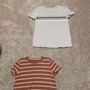 2 American Eagle shirts